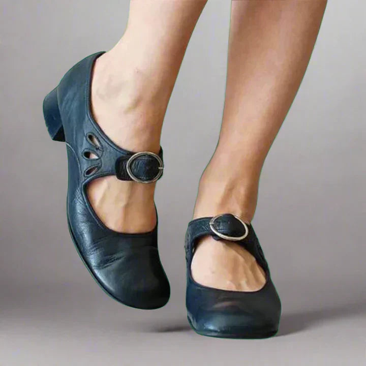 Supportive Ladies Leather Summer Sandals