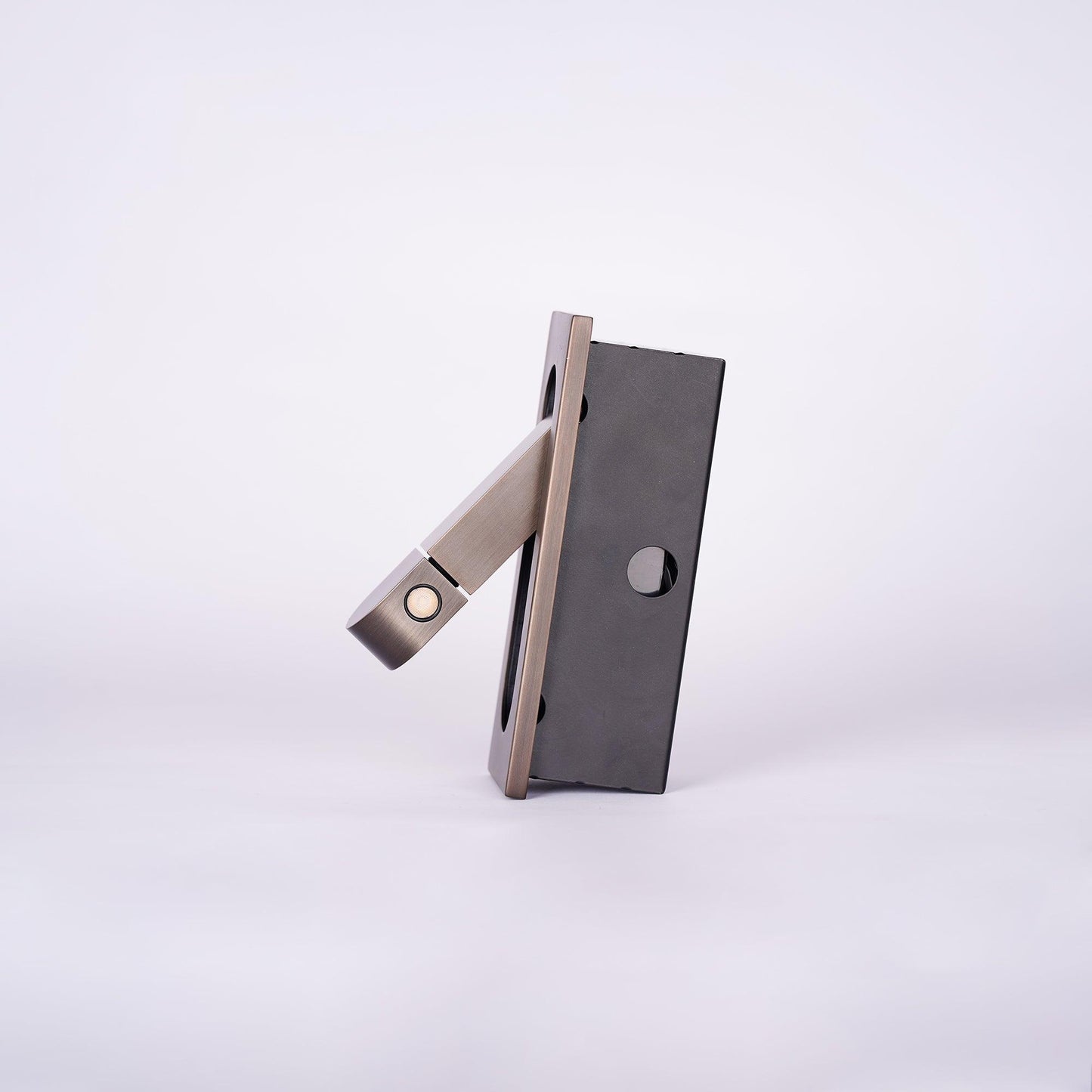 Contemporary Slim Adjustable LED Wall Light Fixture