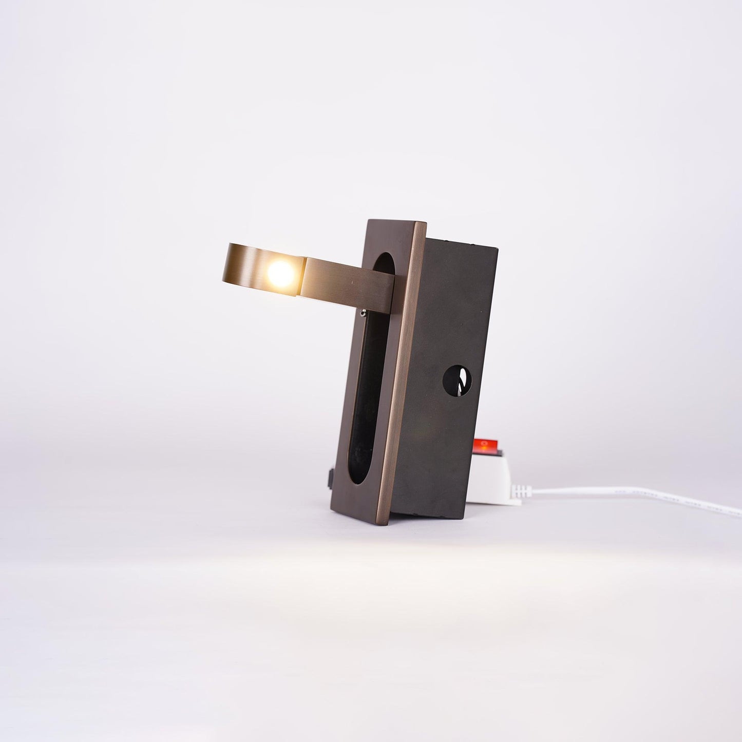 Contemporary Slim Adjustable LED Wall Light Fixture