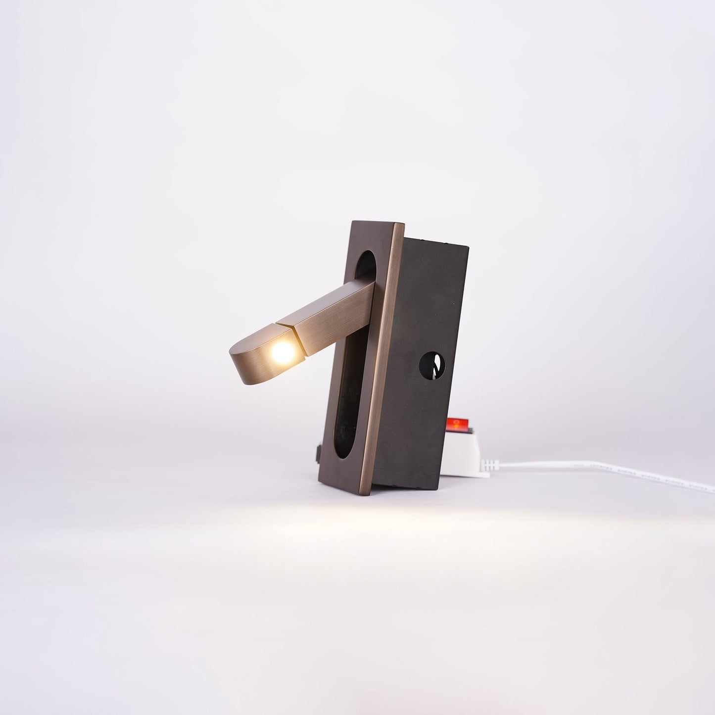 Contemporary Slim Adjustable LED Wall Light Fixture