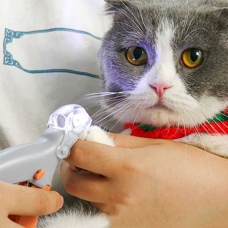 Easy Grip Pet Nail Trimmers with Safety Sensors