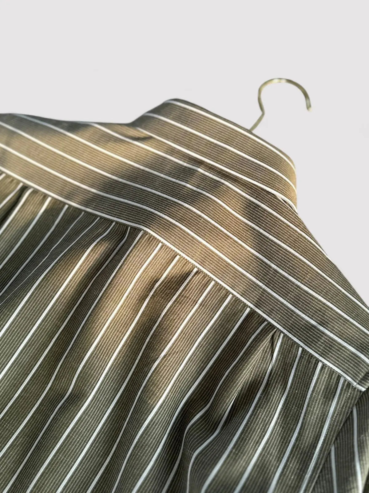 Slim Fit Striped Breathable Dress Shirt