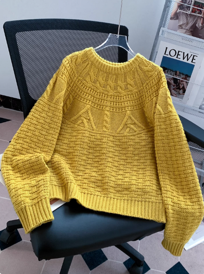 Traditional Round Neck Warm Knit Sweater