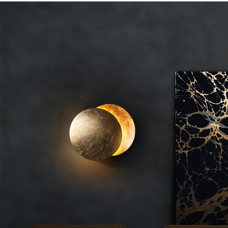 Contemporary Circular LED Wall Lamp