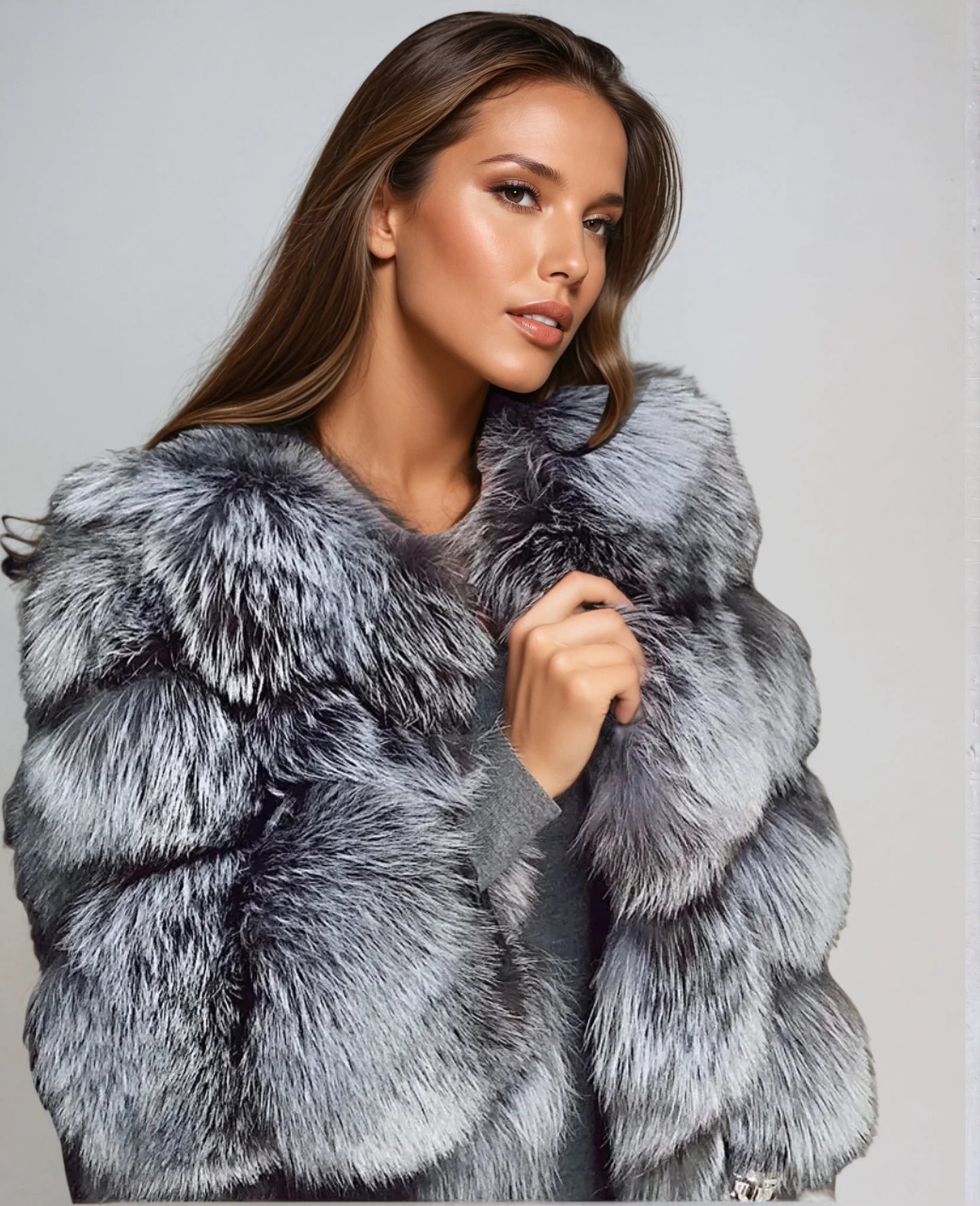 Women's Faux Fur Coat Luxurious