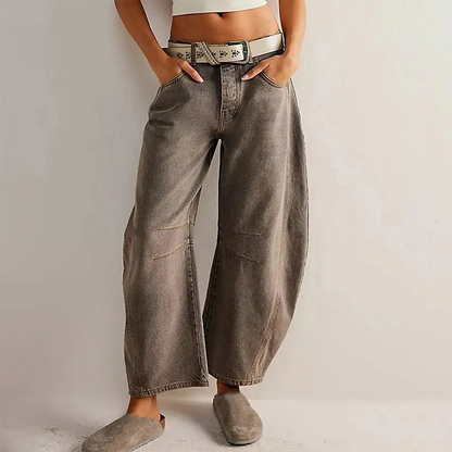 Relaxed Fit Women's Straight Jeans