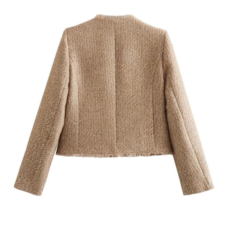 Stylish Short Women's Coat for Cold Weather