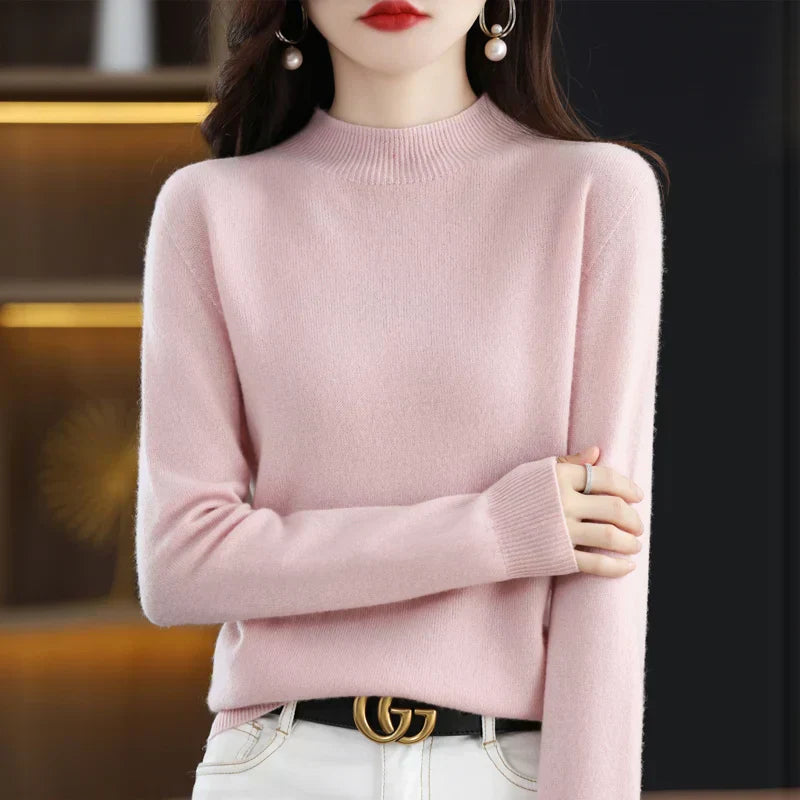 Classic Fit Women's Knit Crew Neck Sweater - OutfitLondon