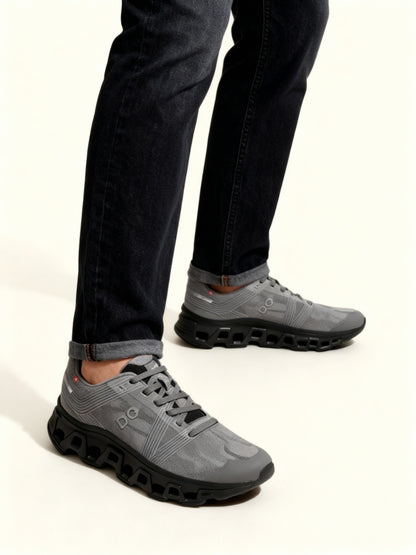 Comfortable Men's Lace Up Sneakers Cotton Upper Shoes