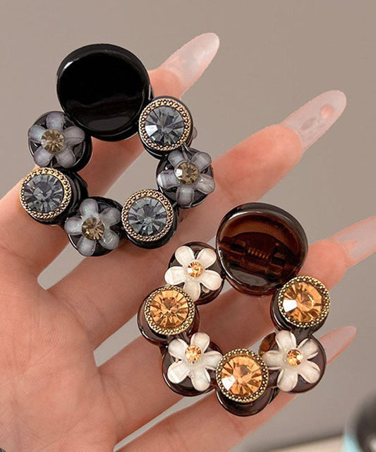 Women's Floral Hair Pins Acrylic Pearl Accents - OutfitLondon