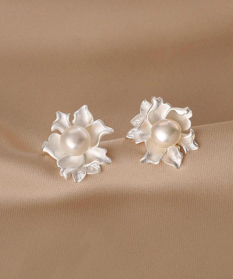 Women's Asymmetrical Floral Stud Earrings White Alloy - OutfitLondon