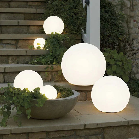 Wireless Garden Round Solar Light - OutfitLondon