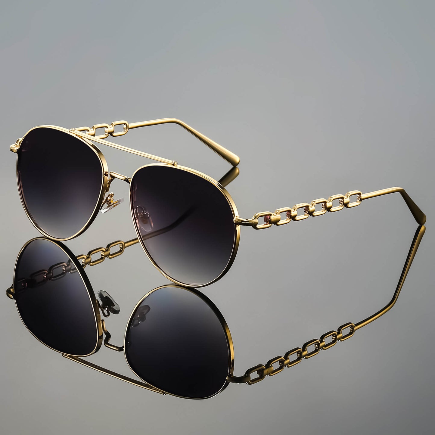Trendy Aviator Shades with Chain Temples and Gradient Lenses
