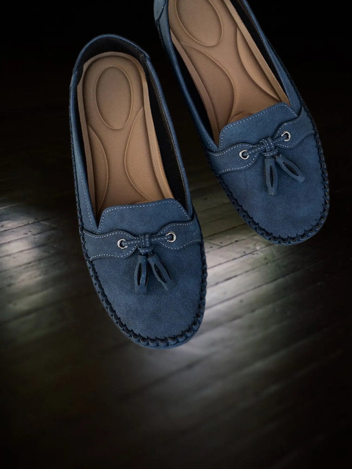 Comfortable Women's Moccasin Slippers with Soft Insoles