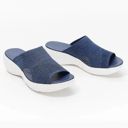 Comfortable Wide Width Flat Sandals for Women - OutfitLondon
