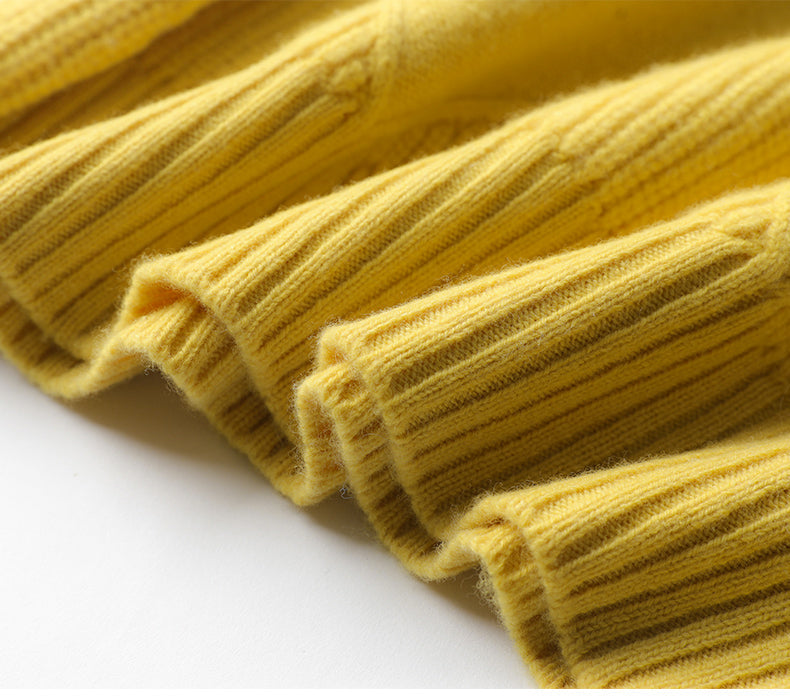 Women's Classic Crew Neck Sweater
