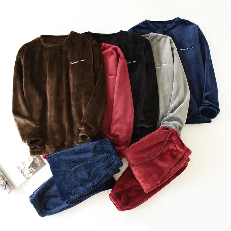 Soft Fleece 2-Piece Pajama Set for Men - OutfitLondon