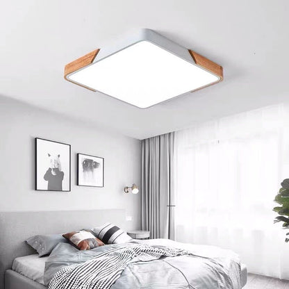 Natural Wooden Drop Light