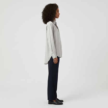 Classic Fit Women's Long Sleeve Button Front Top