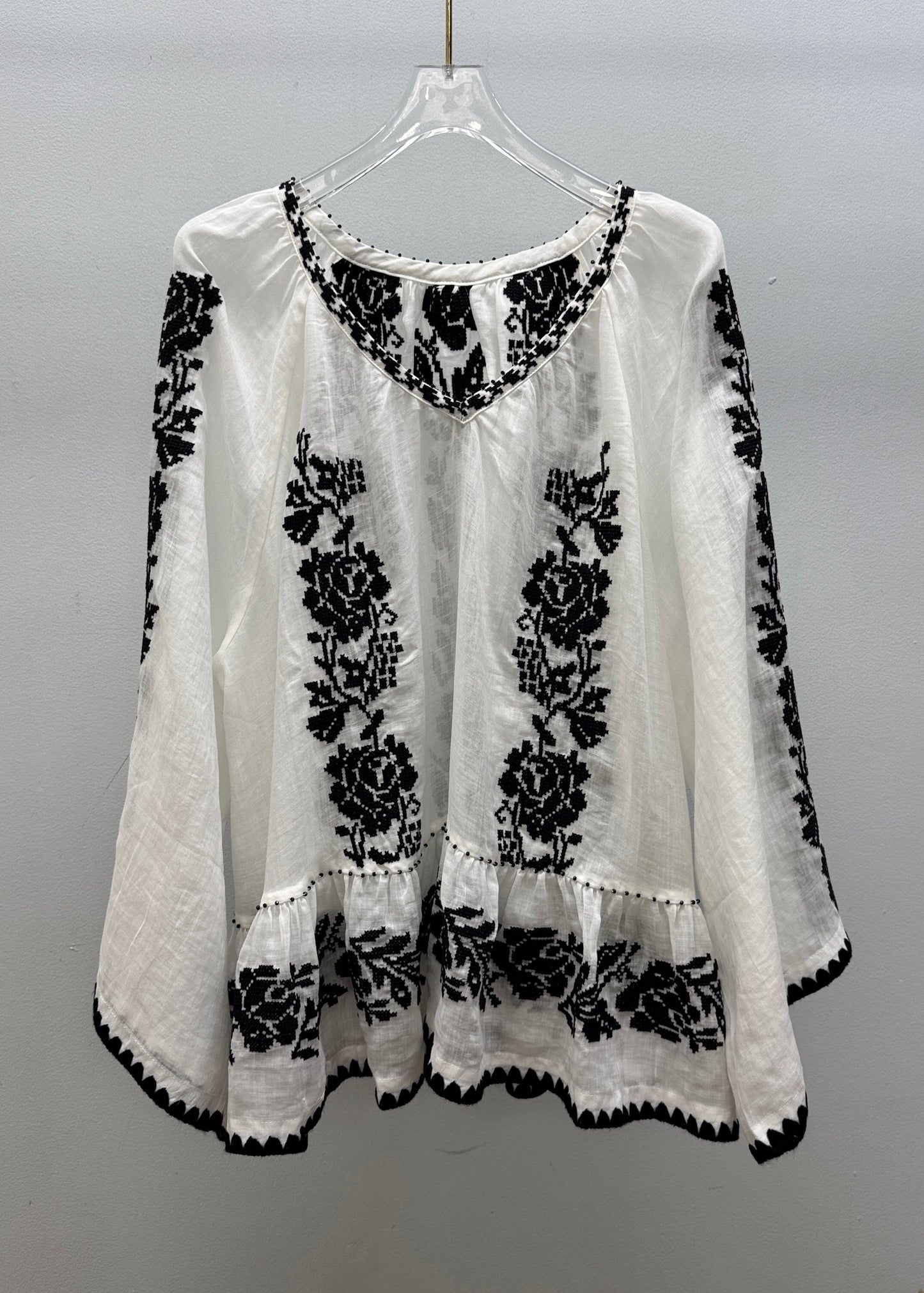 Women's Embroidered Linen Blouse V Neck White Breathable - OutfitLondon