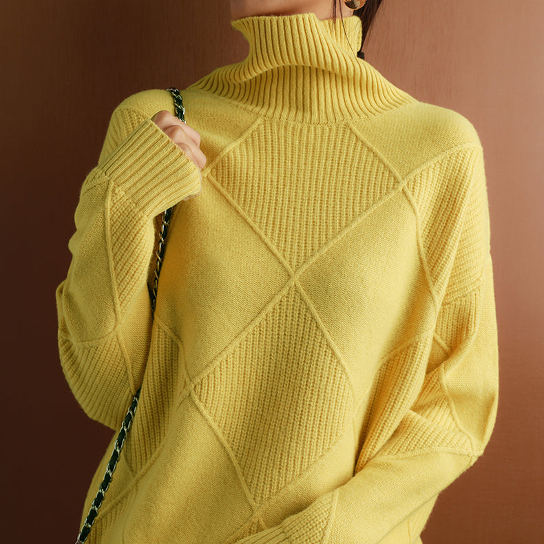 Women's Classic Crew Neck Sweater