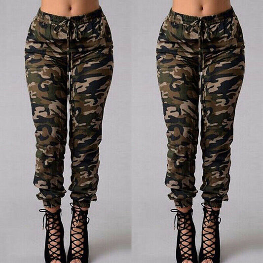Ladies' Fitted Camouflage Jogging Pants - OutfitLondon