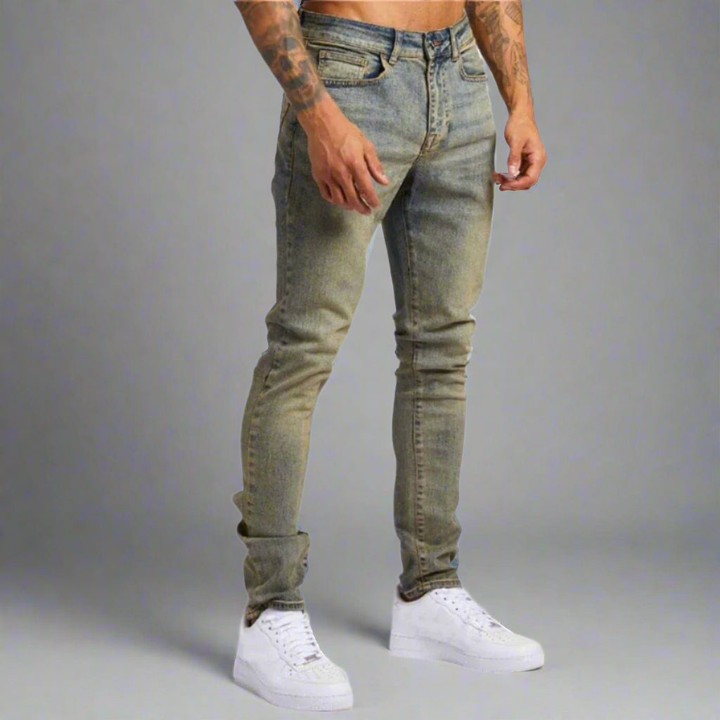 Men's Relaxed Fit Stretch Jeans with Comfortable Style