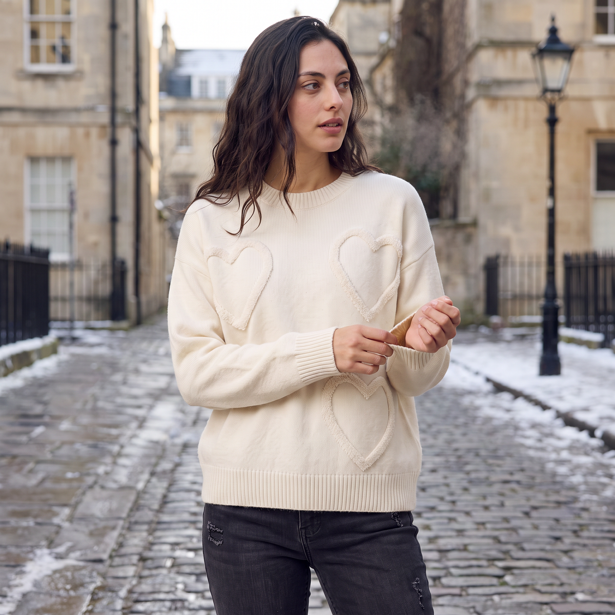 Women's Casual Knitted Jumper with Heart Detail