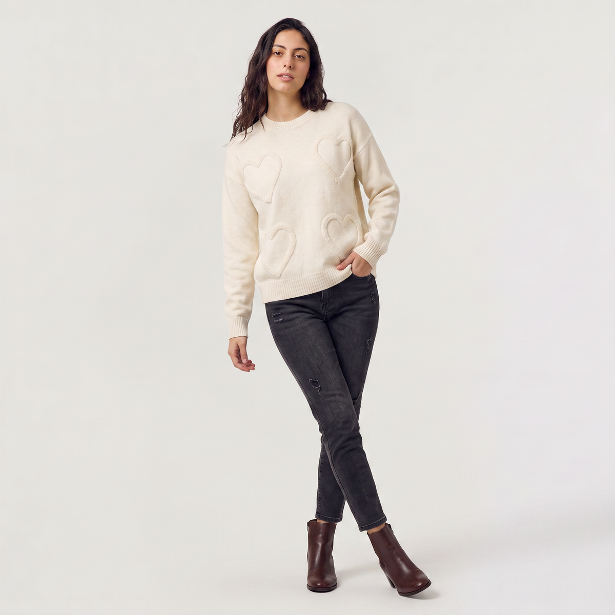 Women's Casual Knitted Jumper with Heart Detail