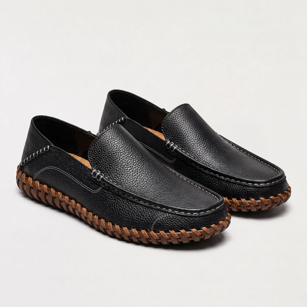 Men's Classic Leather Handstitched Slip-On Loafers