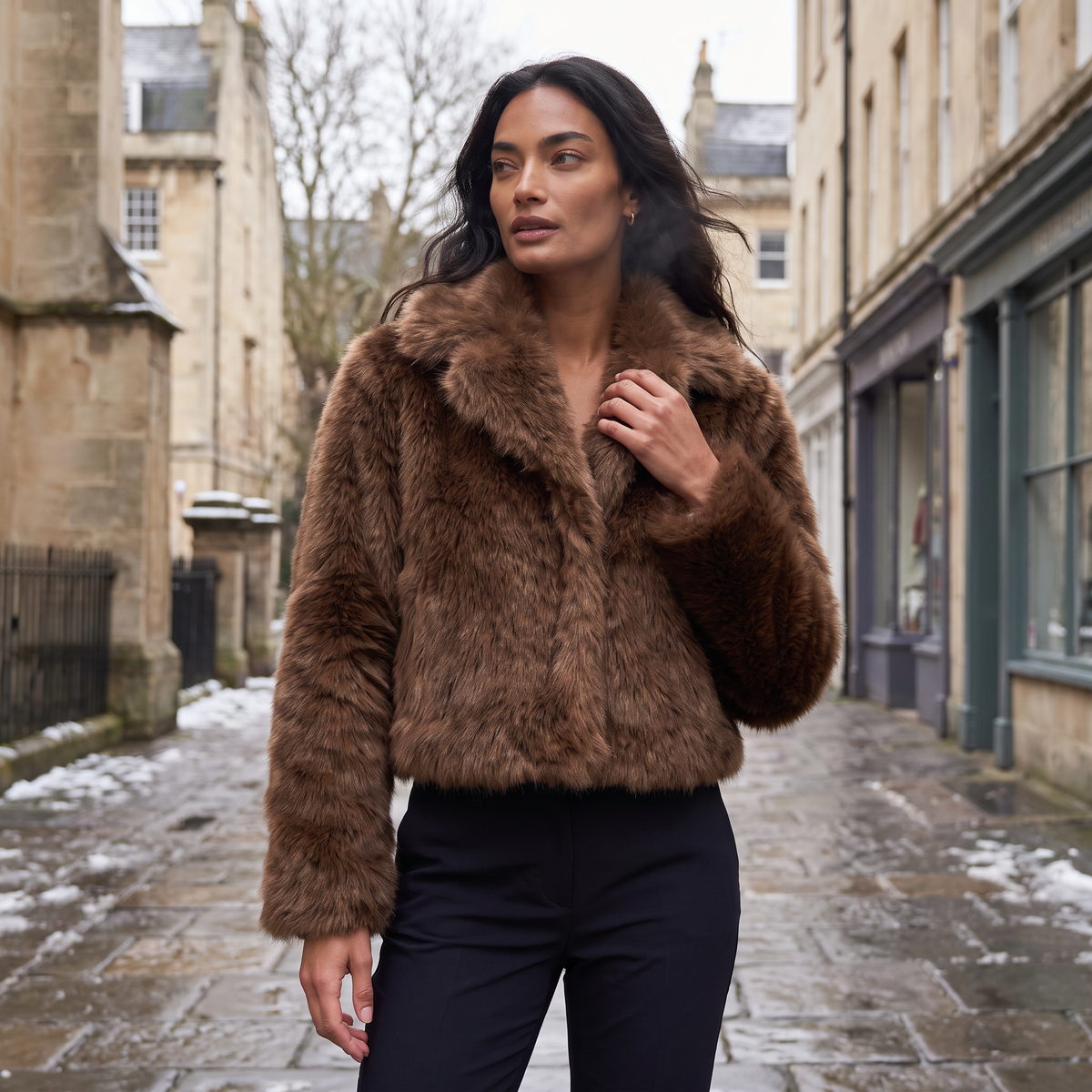 Women's Chic Faux-Fur Cropped Long Sleeve Jacket