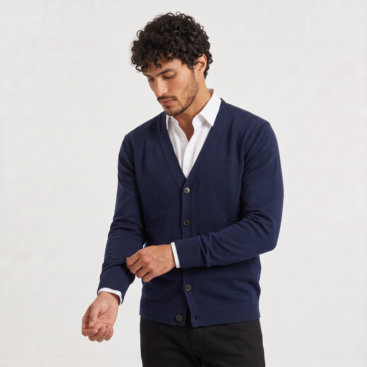 Men's Classic Knit V-Neck Button-Front Cardigan