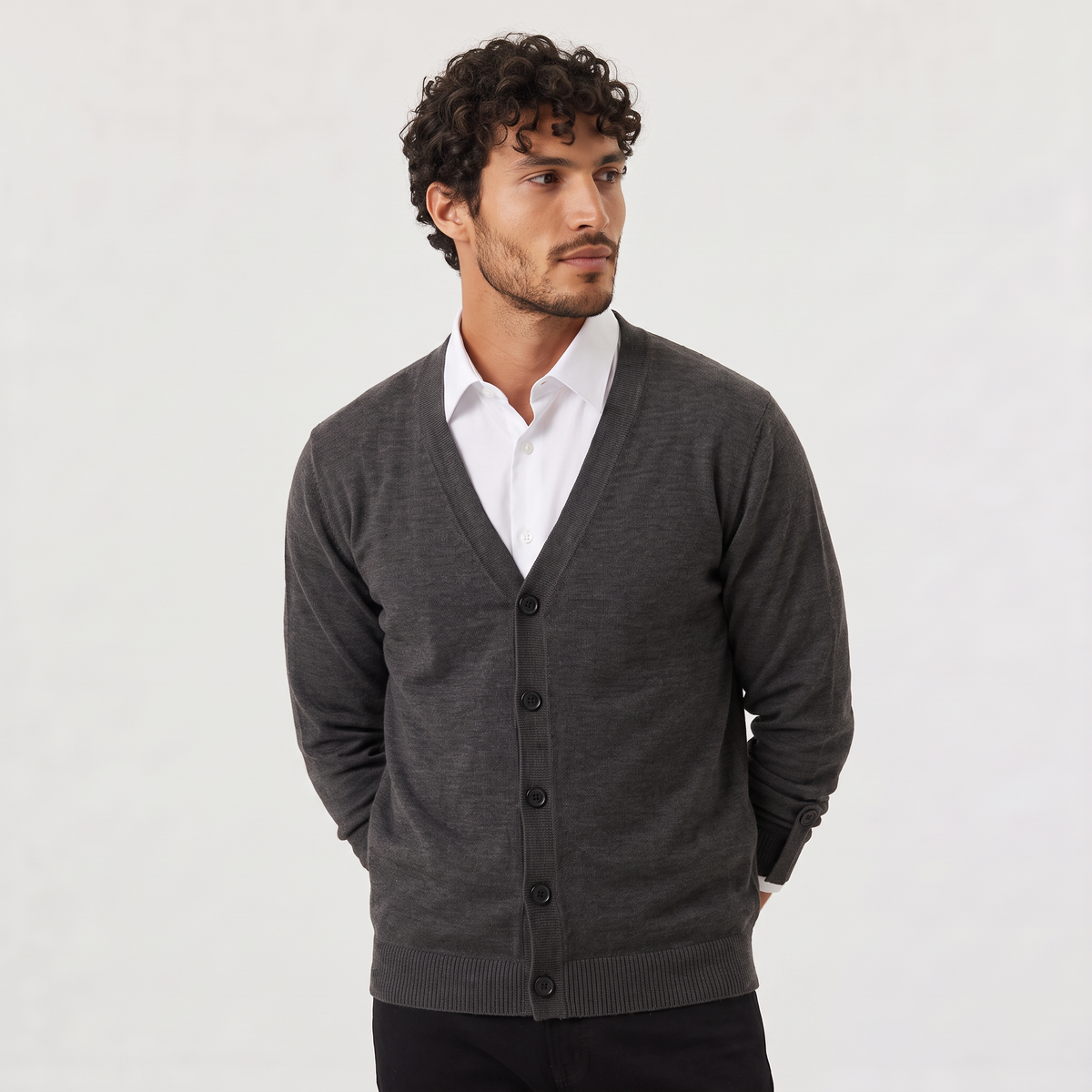 Men's Classic Knit V-Neck Button-Front Cardigan
