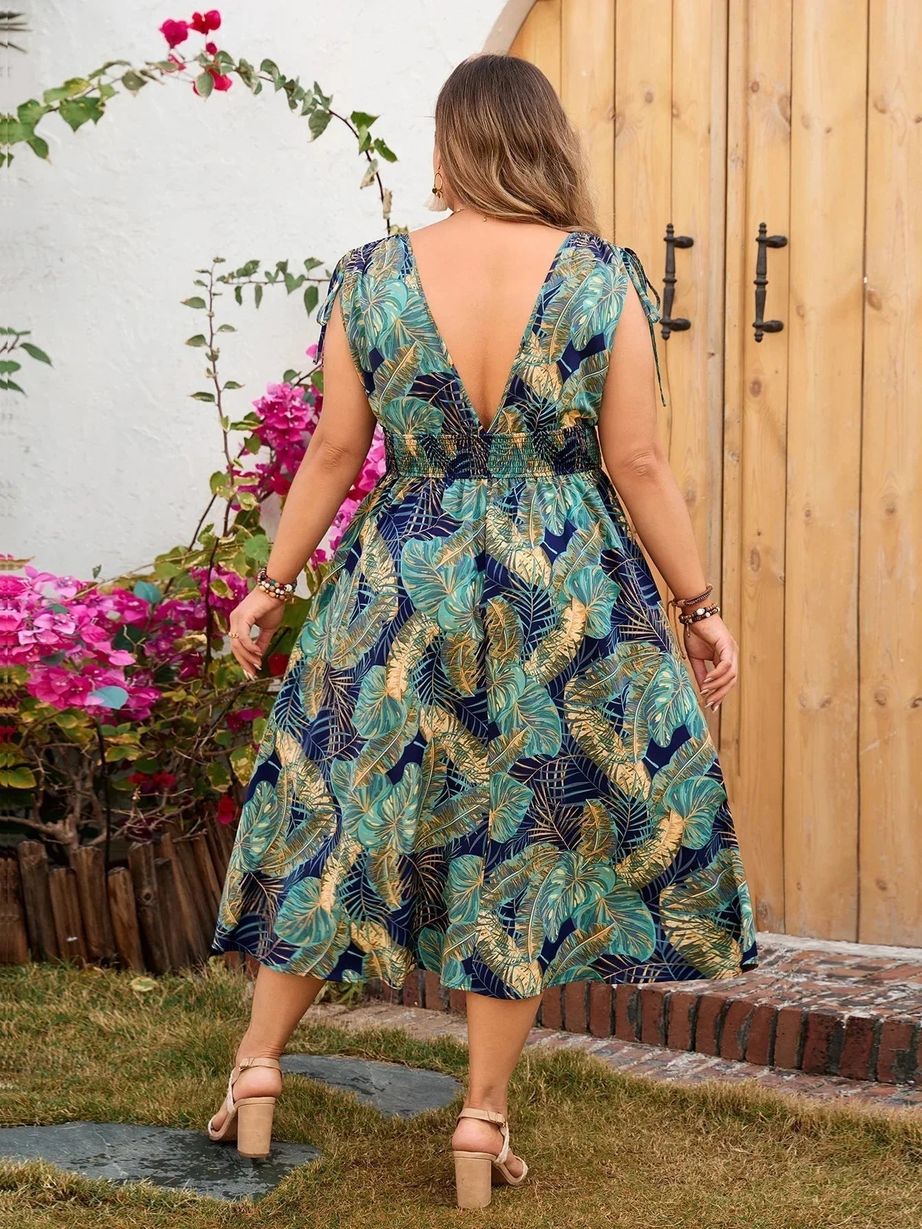 Irinelle | Printed Midi Dress with Soft Drape 7