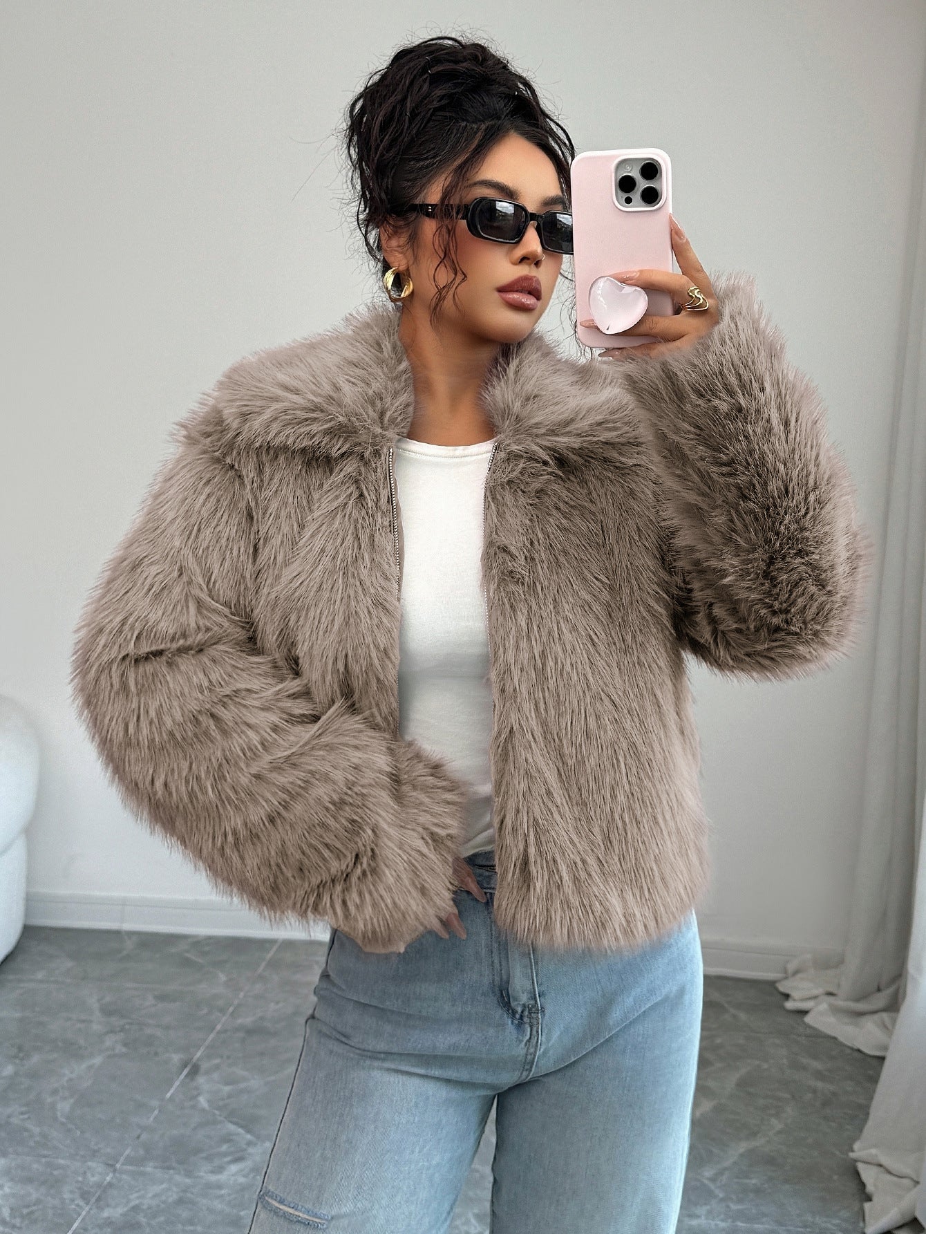 Premium Women's Coat with Soft Faux Fur Trim