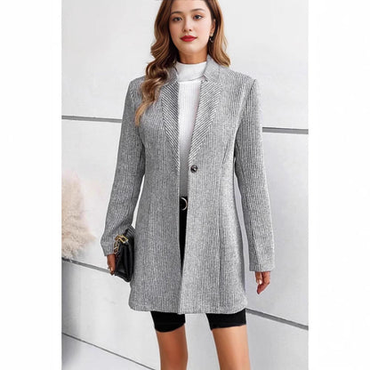 Fashionable Knit Jacket with Lapel Collar