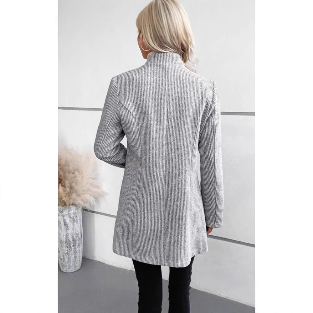 Fashionable Knit Jacket with Lapel Collar