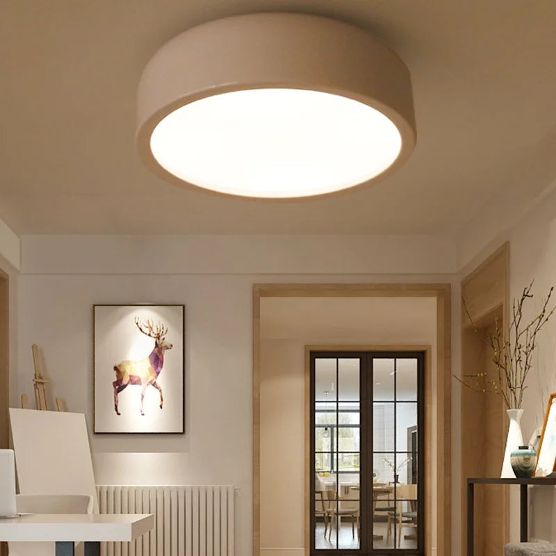 Traditional Elegant Desk Lamp - OutfitLondon