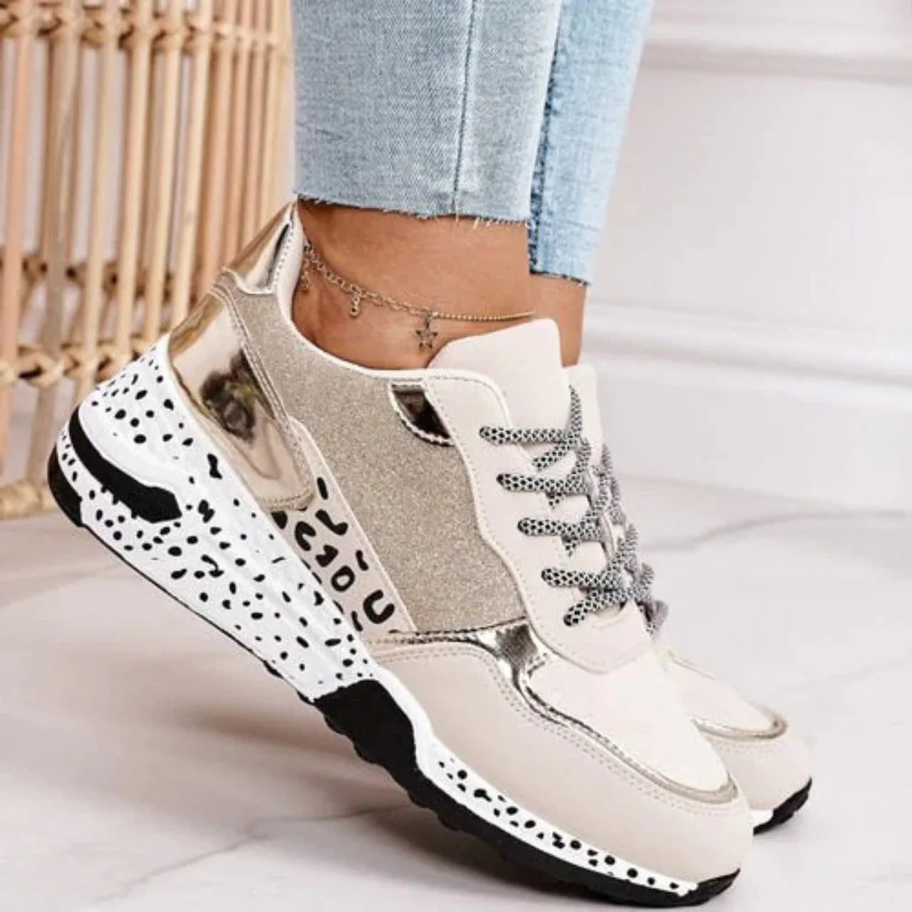 Comfortable Women's Orthotic Sneakers - OutfitLondon