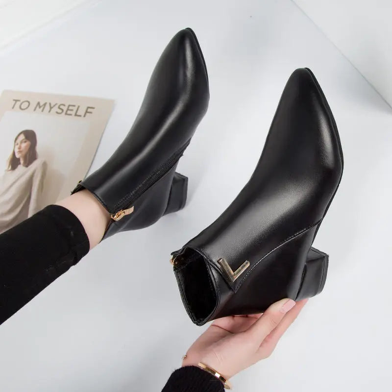 Ladies Comfortable Zip Ankle Boots - OutfitLondon