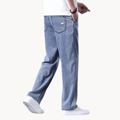 Comfortable Classic Fit Relaxed Jeans