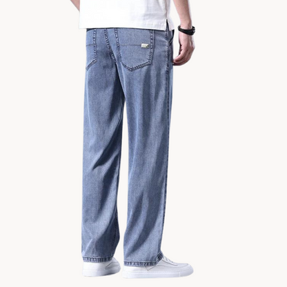 Comfortable Classic Fit Relaxed Jeans