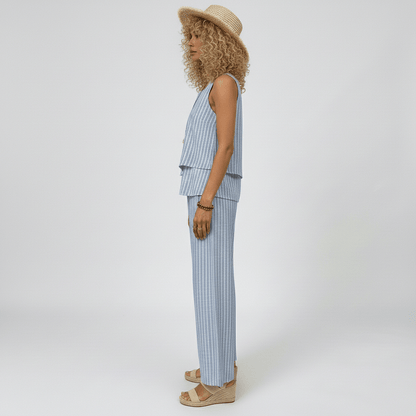 Chic 2 Piece Outfit with Flowy Pants
