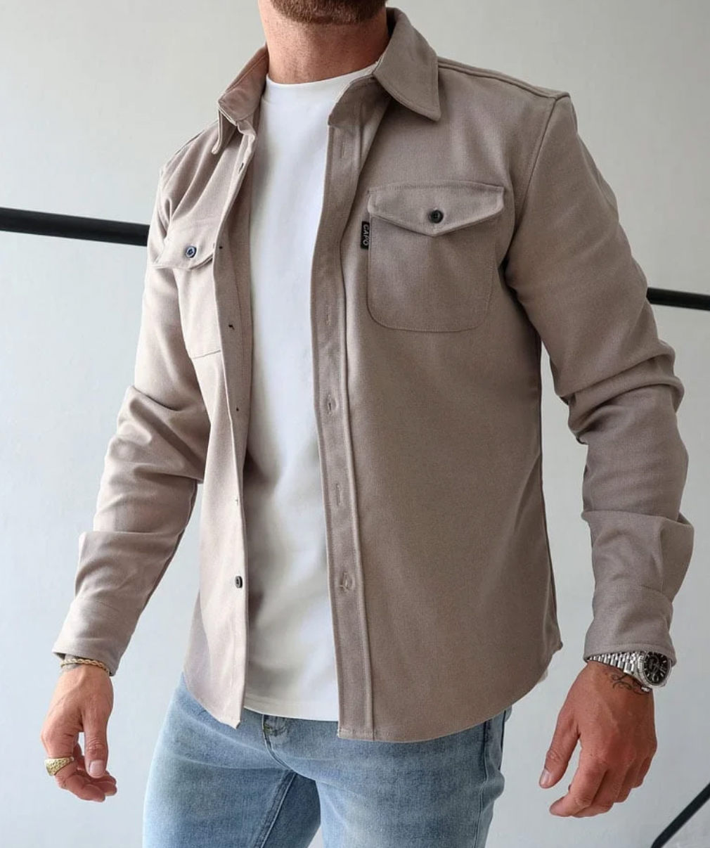 Classic Fit Men's Dress Shirt