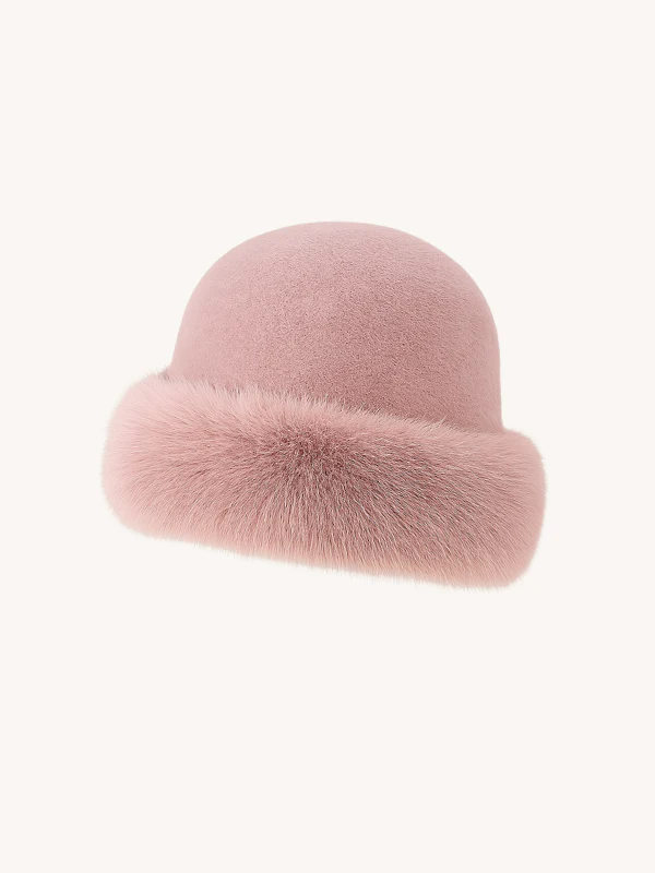 Warm Women's Faux Fur Beanie Hat - OutfitLondon