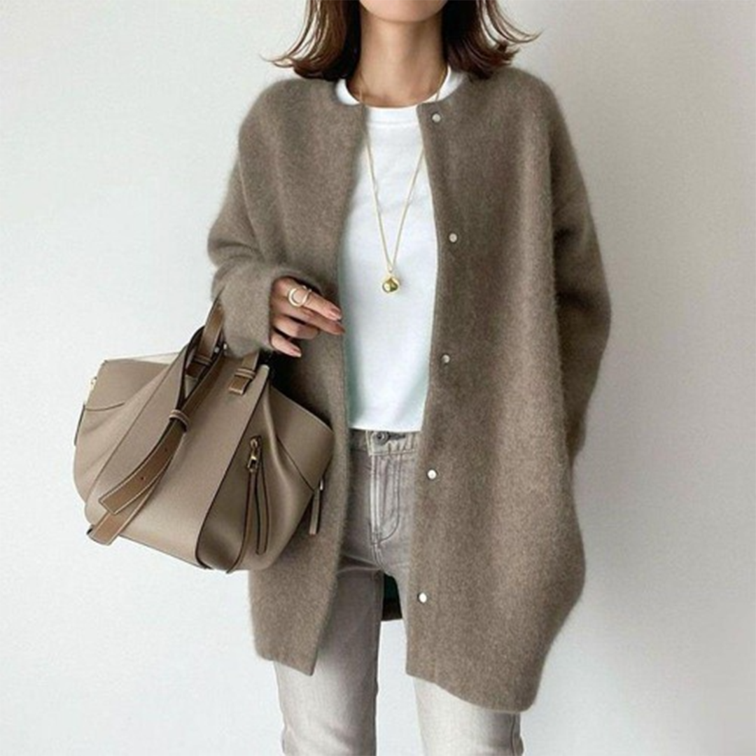 Women's Relaxed Fit Cardigan Sweater