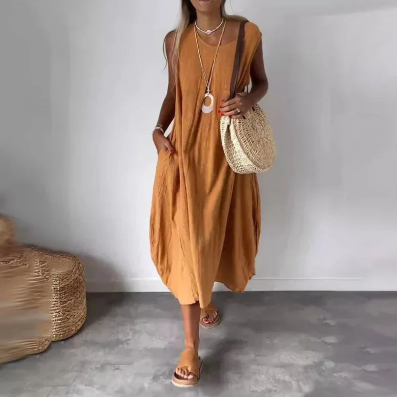 Kourtney Dress | Fashionable Sleeveless Dress with Pocket