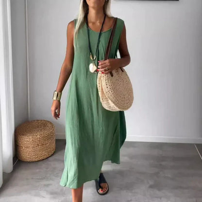 Chic Summer Dress with Pockets and Sleeveless Design - OutfitLondon
