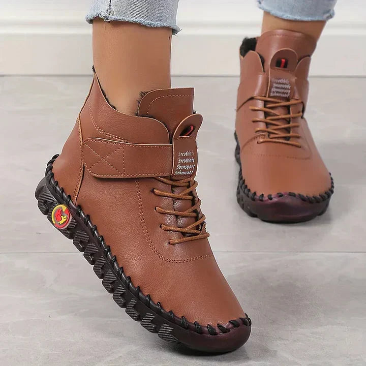 Comfortable Brown Trekking Boots