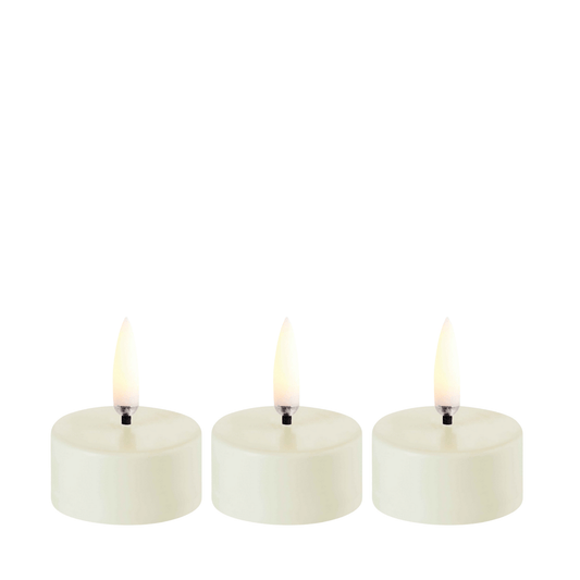 Warm Flickering Candle Set - Battery Operated with Timer - OutfitLondon